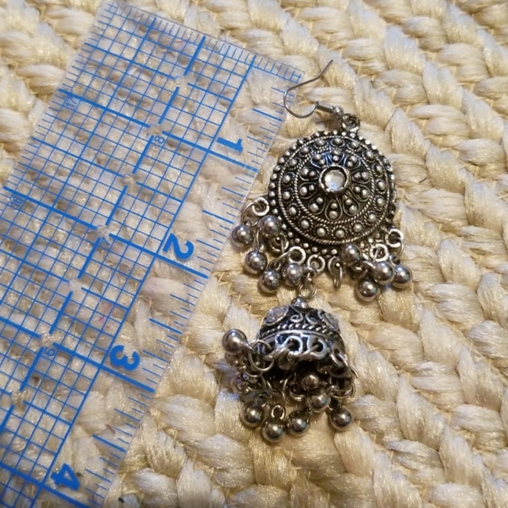 earrings - Picture 3 of 3